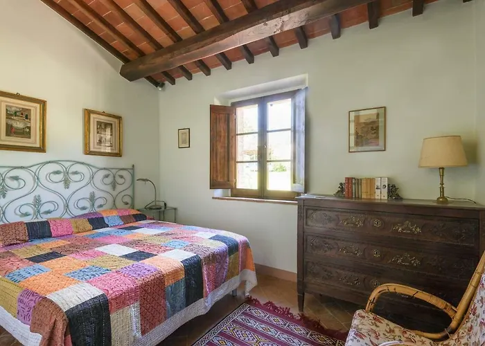 Casale Lombriciano *